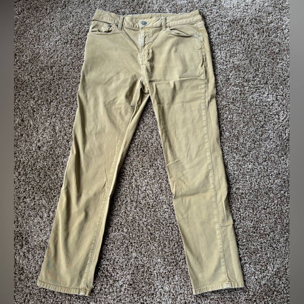 American Eagle Outfitter Flex Slim Straight Khaki Pants Men size 33 x 32 - Picture 2 of 8